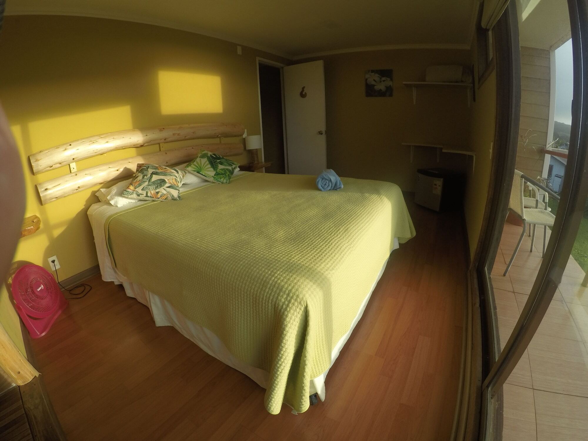 Hotel Uka Mana Hanga Roa Exterior photo