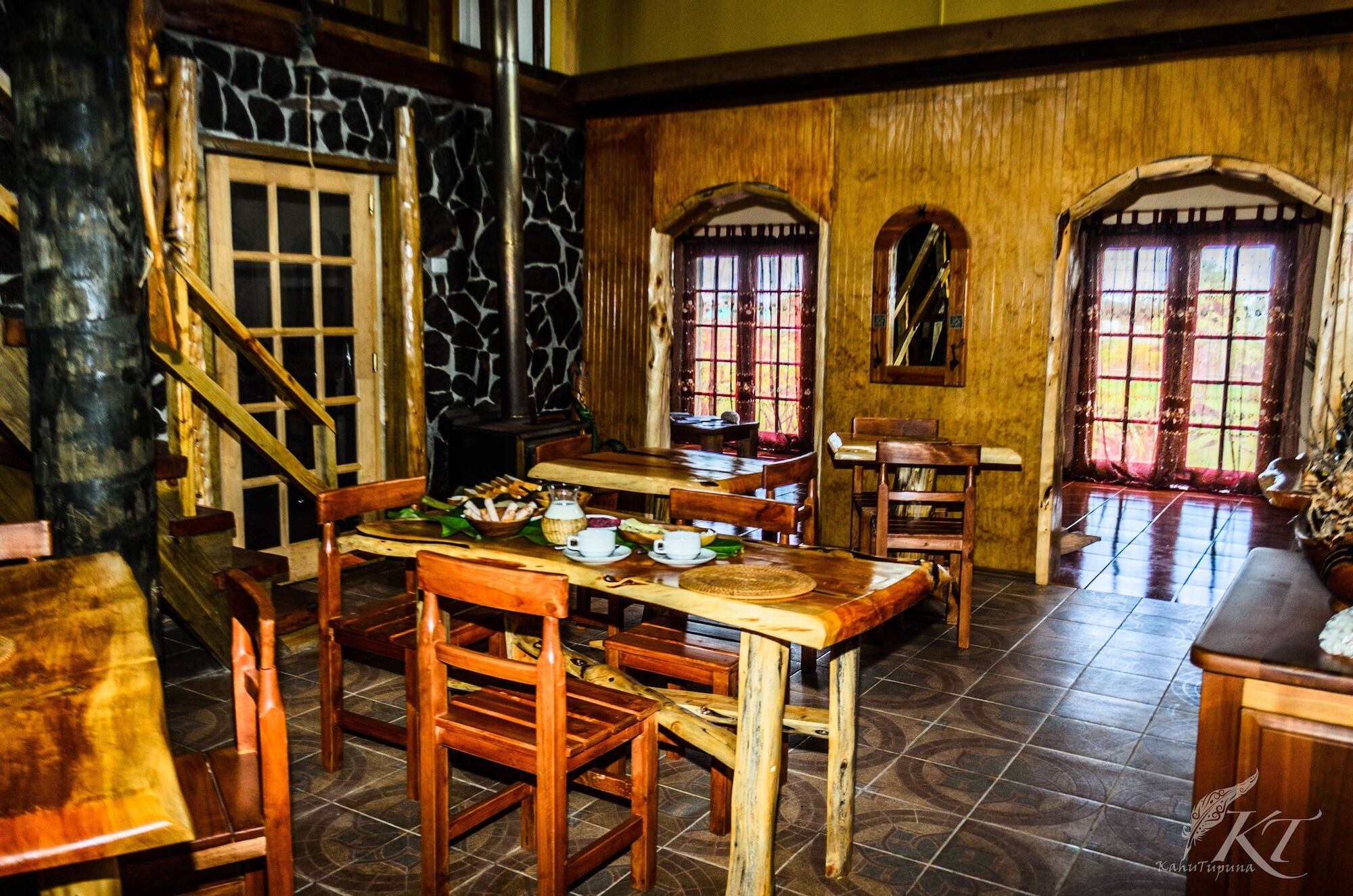 Hotel Uka Mana Hanga Roa Exterior photo